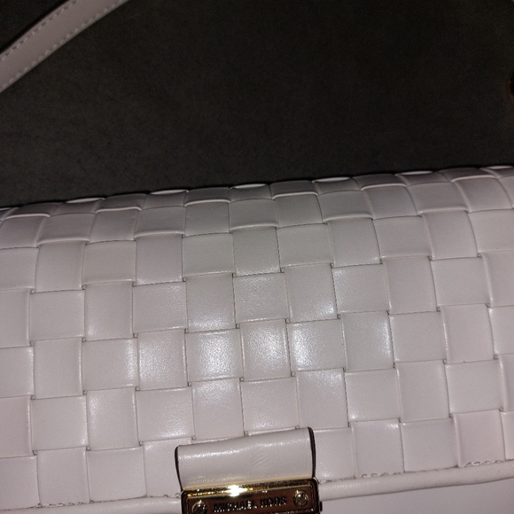 BEAUTIFUL MICHAEL KORS CROSSBODY - Picture 8 of 11